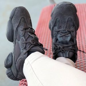 Adidas Yeezy 500 “utility black”